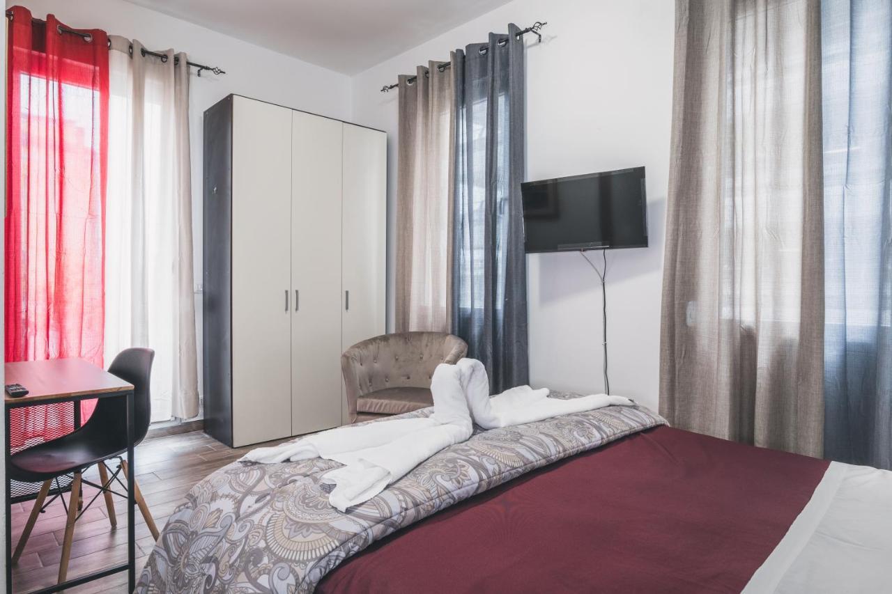 Bulldog Station Apartments With Private Wc, Ac, Tv Mestre Bagian luar foto